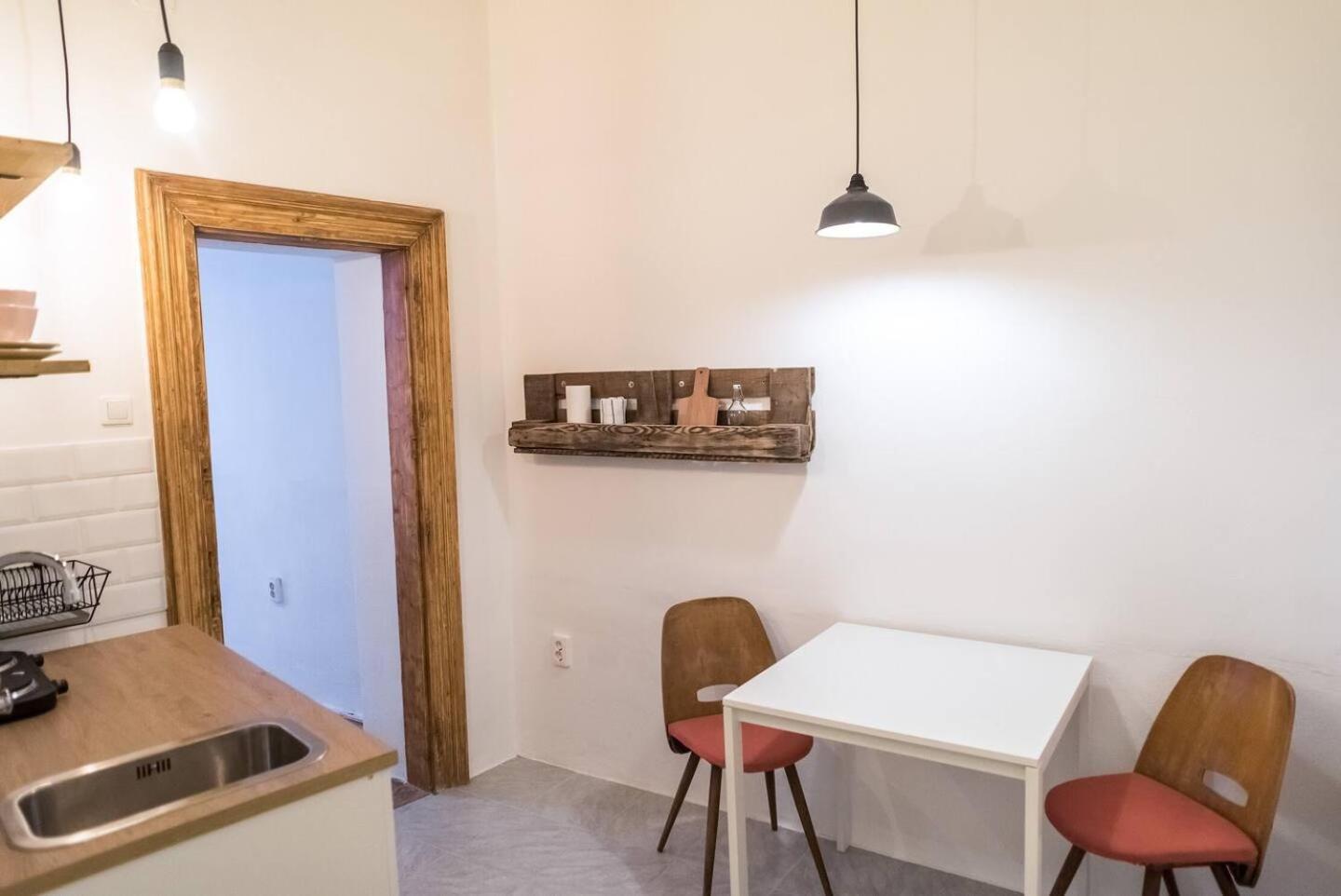 Ferienwohnung Bed'N'Beer Budapest Exterior foto