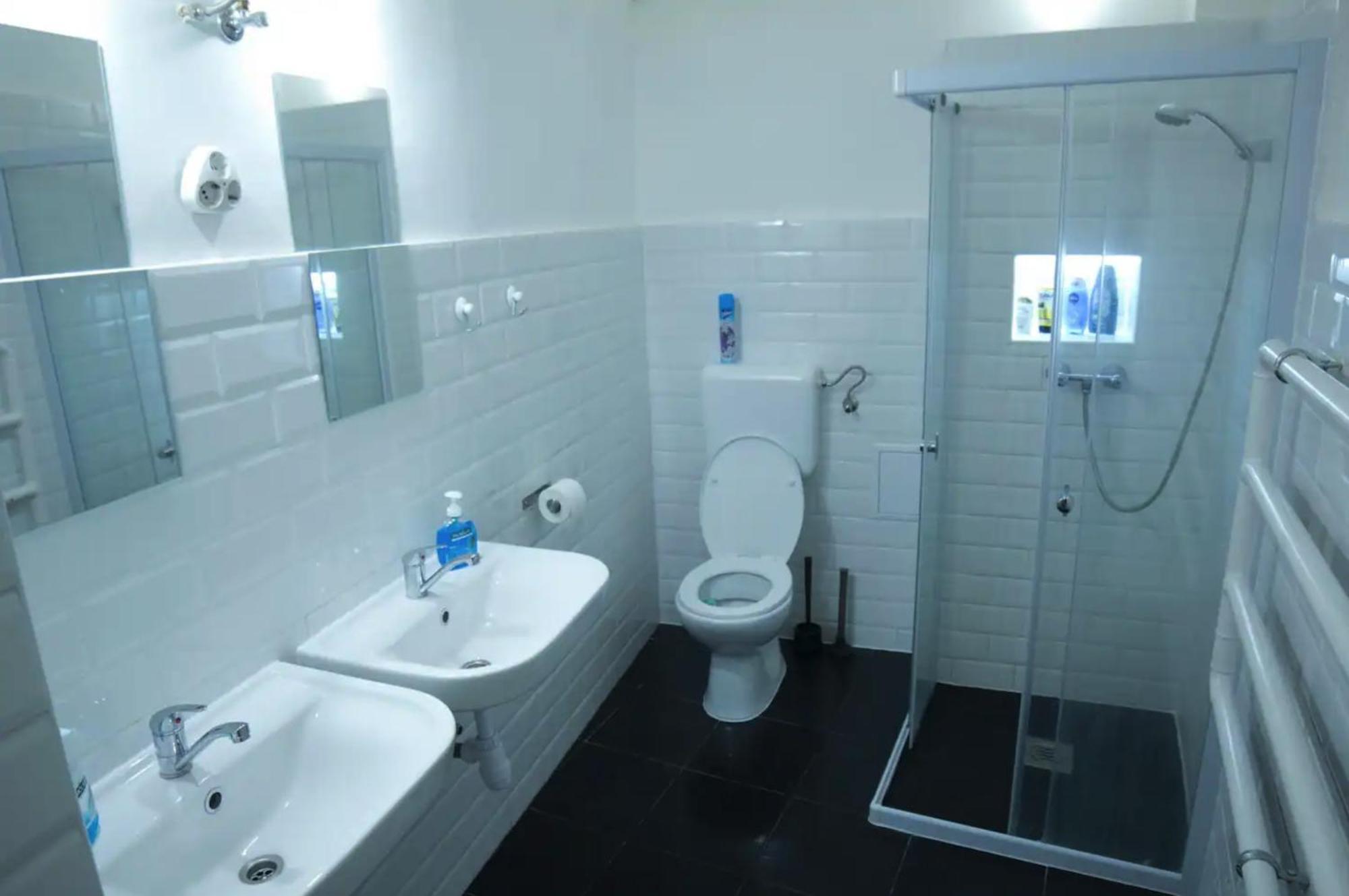 Ferienwohnung Bed'N'Beer Budapest Exterior foto