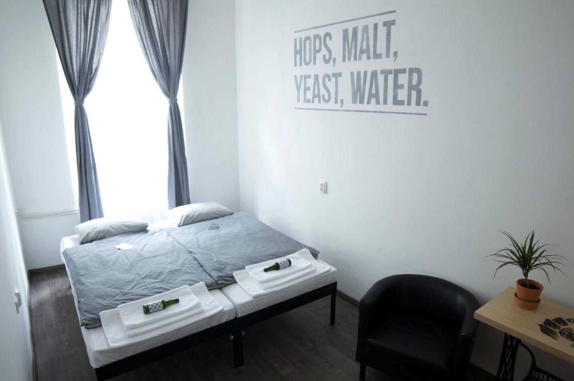 Ferienwohnung Bed'N'Beer Budapest Exterior foto